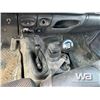 Image 12 : 2001 DODGE RAM 3500 FLATBED SINGLE CAB PICKUP