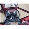 Image 7 : WHITE 2-135 2WD TRACTOR