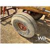 Image 13 : CASE 1030 2WD TRACTOR