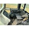 Image 6 : CASE 1070 2WD TRACTOR
