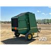 Image 3 : 1987 JOHN DEERE 530 ROUND BALER