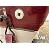 Image 5 : 1987 THUNDERCRAFT 16 FT. BOAT