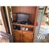 Image 12 : 2013 SPRINGDALE 26 FT. T/A TRAVEL TRAILER