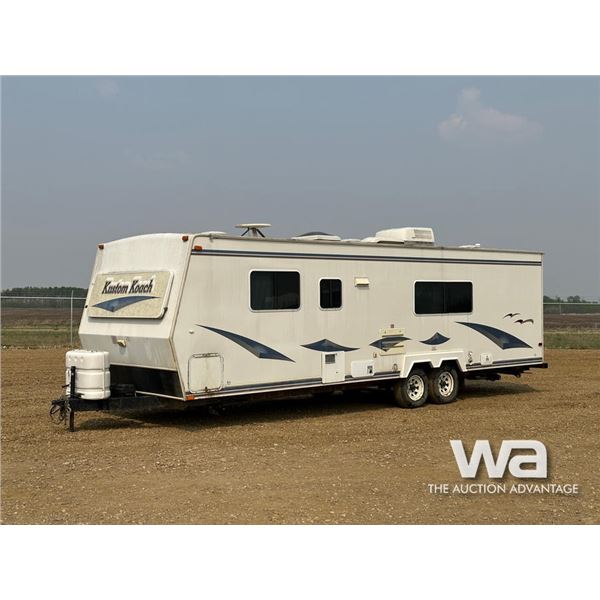 2000 KUSTOM KOACH 30 FT. T/A TRAVEL TRAILER