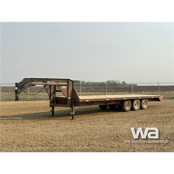 1998 PJ SWS TRIDEM 26 FT. FLATDECK TRAILER