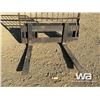 Image 6 : BOBCAT SKID STEER PALLET FORKS