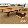 Image 2 : SPRUCE PICNIC TABLE WITH STOOLS