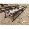 Image 5 : 30 FT. BUNK FEEDER