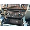 Image 19 : 2016 FORD F-150 LARIAT CREW CAB PICKUP