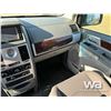 Image 9 : 2009 CHRYSLER TOWN & COUNTRY MINIVAN