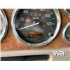 Image 10 : 2007 PETERBILT 378 TRI DRIVE SLEEPER TRUCK TRACTOR