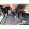 Image 13 : 2007 PETERBILT 378 TRI DRIVE SLEEPER TRUCK TRACTOR