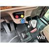 Image 14 : 2007 PETERBILT 378 TRI DRIVE SLEEPER TRUCK TRACTOR