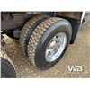 Image 29 : 1994 PETERBILT 378 T/A TANK TRUCK