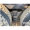 Image 28 : 1994 KENWORTH T800 T/A GRAVEL TRUCK