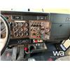 Image 9 : 1994 KENWORTH T800 T/A GRAVEL TRUCK