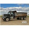 Image 1 : 1972 KENWORTH W900 T/A GRAVEL TRUCK