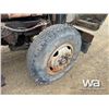 Image 20 : 1972 KENWORTH W900 T/A GRAVEL TRUCK