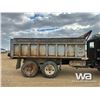 Image 28 : 1972 KENWORTH W900 T/A GRAVEL TRUCK