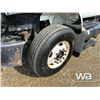 Image 21 : 2009 IHC WORKSTAR 7400 T/A CAB & CHASSIS