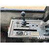 Image 9 : 1985 CASE 4694 4WD TRACTOR
