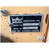 Image 11 : CASE 930 TRACTOR & BLADE