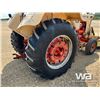 Image 25 : CASE 930 TRACTOR & BLADE