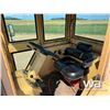 Image 6 : CASE 930 TRACTOR & BLADE