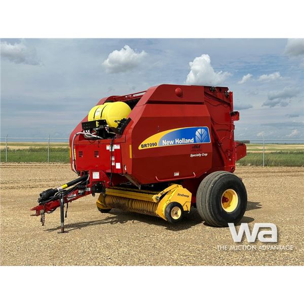 2013 NEW HOLLAND BR7090 ROUND BALER