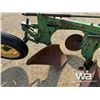 Image 10 : JOHN DEERE 4-BOTTOM PLOW