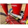 Image 8 : FARM KING 6640 GRAIN VAC