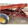 Image 12 : NEW HOLLAND STACKLINER 1032 T/A BALE WAGON