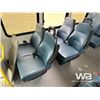 Image 15 : 2009 FORD CUTAWAY 20 PASSENGER VAN