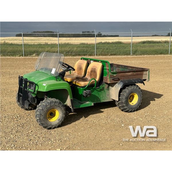 JOHN DEERE GATOR SIDE BY SIDE