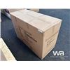 Image 4 : 3 DRAWER DRESSER TABLE