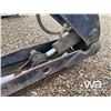 Image 6 : IMAC PIPE GRAPPLE WHEEL LOADER FORKS