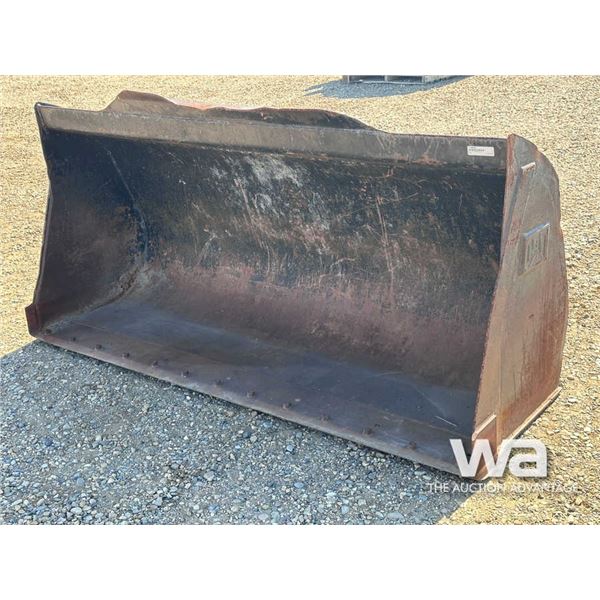 906 CAT 6 FT. 8 IN. LOADER BUCKET