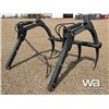 Image 3 : BUCKET GRAPPLE TO FIT KUBOTA  FEL