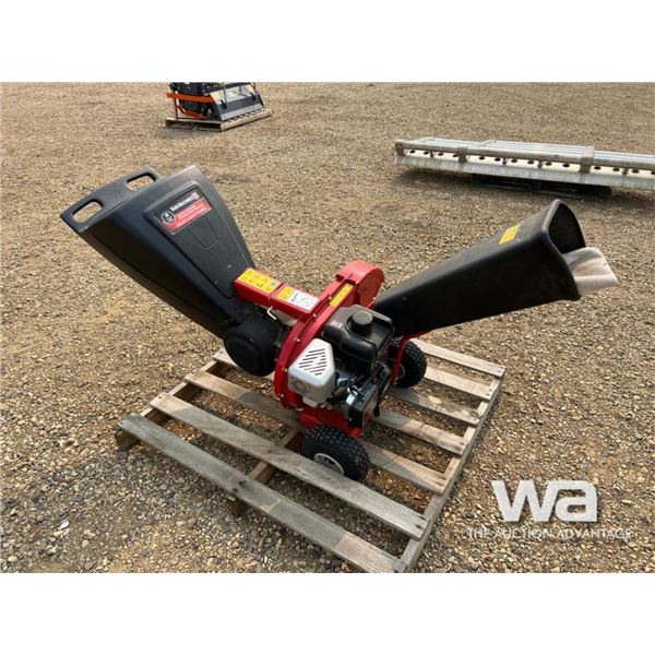 YARD MACHINES  WOOD CHIPPER