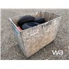 Image 2 : BOURGAULT PACKER TIRES