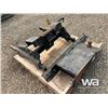 Image 4 : HITCH HIKER 5TH WHEEL HITCH & ADAPTER