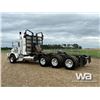Image 4 : 2018 KENWORTH T800 TRI DRIVE SLEEPER TRUCK TRACTOR