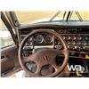 Image 11 : 2016 KENWORTH T800 TRI DRIVE TRUCK TRACTOR