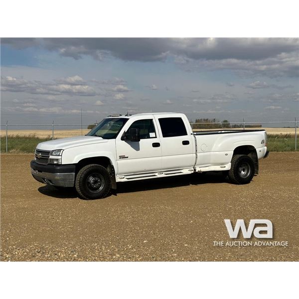 2005 CHEVROLET 3500HD CREW CAB DUALLY PICKUP