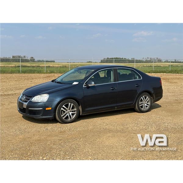 2009 VOLKSWAGEN JETTA 4 DOOR CAR
