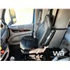 Image 7 : 2019 PETERBILT 567 T/A SLEEPER TRUCK TRACTOR
