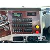 Image 9 : 2013 WESTERN STAR 4900SB TRI DRIVE DUMP TRUCK