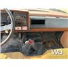 Image 10 : 1992 GMC KODIAK S/A  GRAIN TRUCK