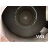 Image 7 : MERIDIAN 1620 SMOOTH WALL FERTILIZER HOPPER BIN
