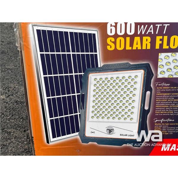 SOLAR FLOOD LIGHT